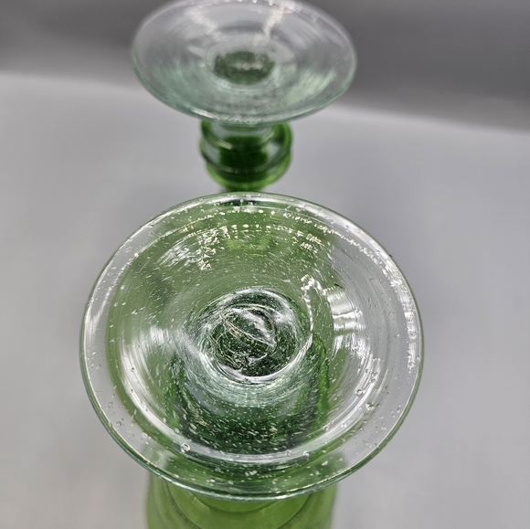 Mexican Hand Blown Glass Green Wine/Water Goblets Applied Swirl Stem (2) - Picture 4 of 7